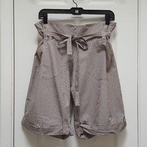 Anthropoloie Left Of Center Pedal Pusher Short